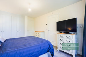 Photo 32- click for photo gallery